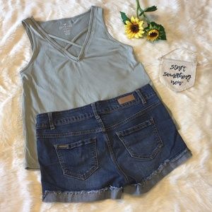 Celebrity Pink Jeans Shorts Juniors Size 9